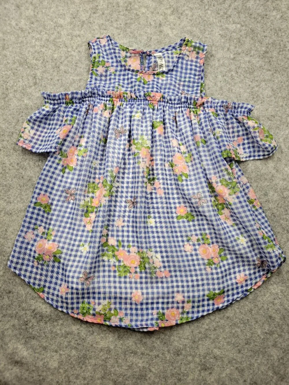 Beauties girls top size 8 blue, white and pink good condition
